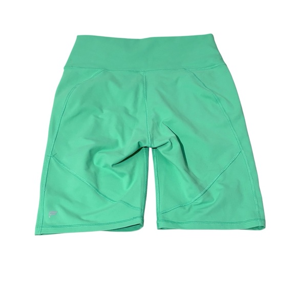 Fabletics Define PowerHold High Waisted Shorts S Green 9'' Inseam Inner Pocket - Picture 2 of 7
